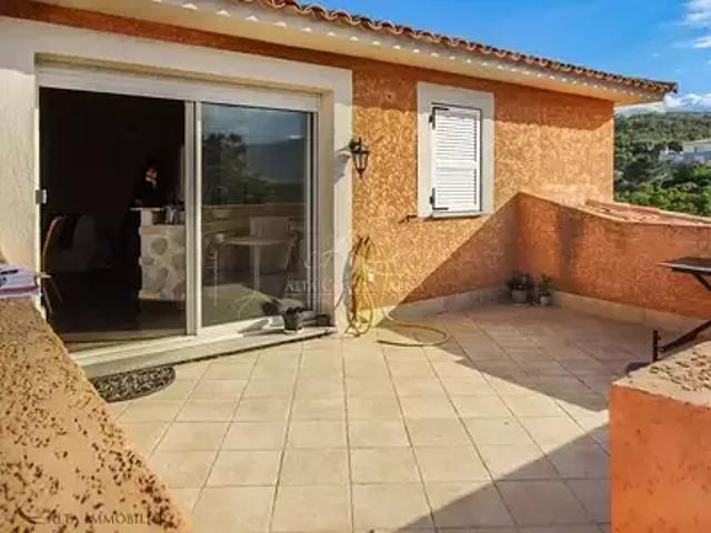 Sari Solenzara 20145 Achat / Vente appartement 2 pièces t2