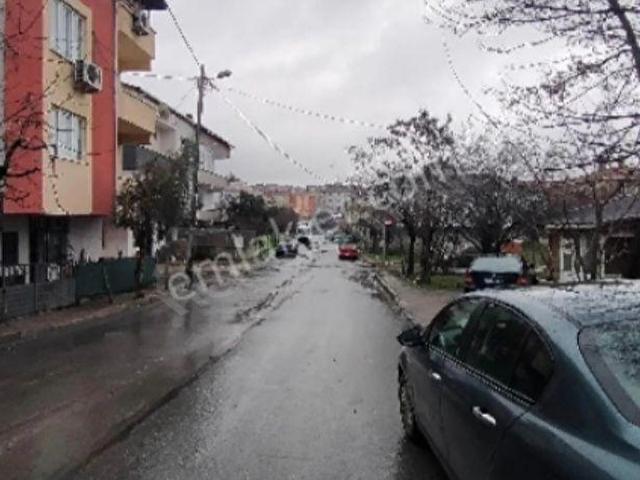 sarigazi Atatürk mahallesi 538m Arsanın 365 m hissesi