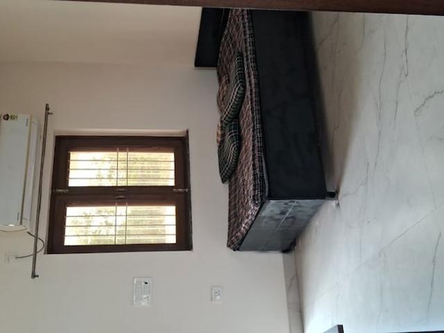 Sarita Vihar Pocket F 1 RK 450 Sq. Ft. Apartment in Sarita Vihar Delhi Listing ID: #10232