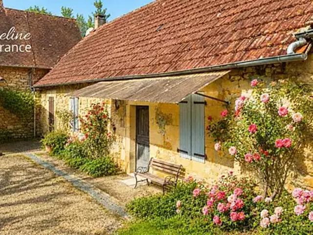 Sarlat la Canéda 24200 Achat / Vente maison 4 pièces t4 jardin terrasse