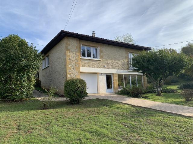 Sarlat, quartier résidentiel, proche des commerces, maison d. 82m² Sarlat la Canéda
