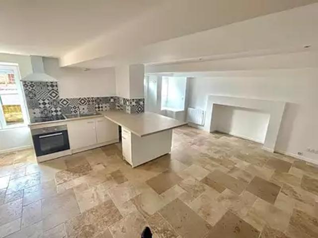 Sarliac sur l'Isle 24420 Location maison 2 pièces t2 terrasse