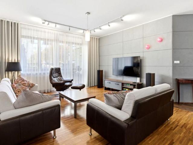 Sarmacka 100 m², Warszawa