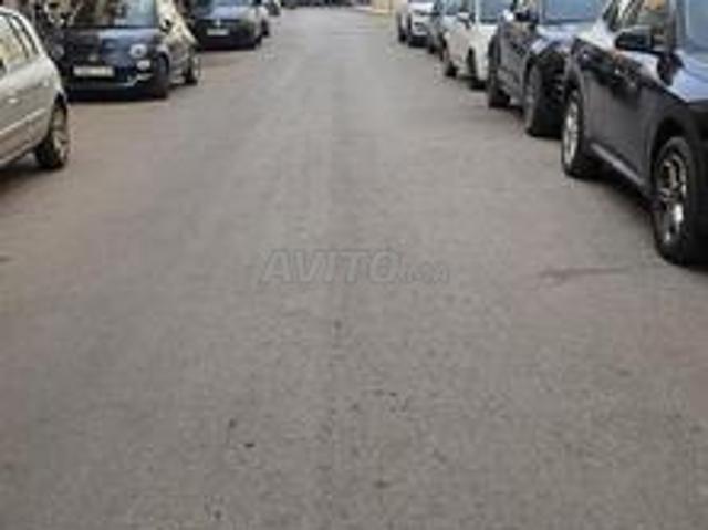 Saroute magazin avd. Karia 300dh/m acote. Bnk m