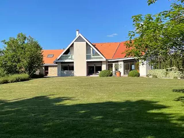 Sarralbe 57430 Achat / Vente maison 7 pièces t7 terrasse cave