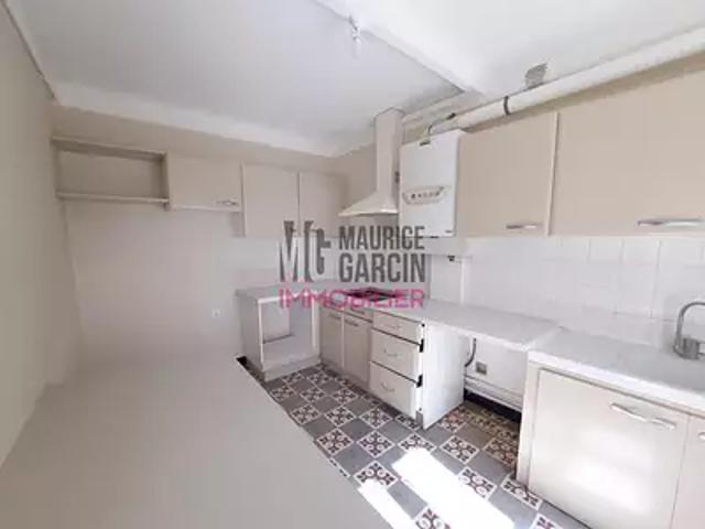 Sarrians 84260 Location maison 4 pièces t4