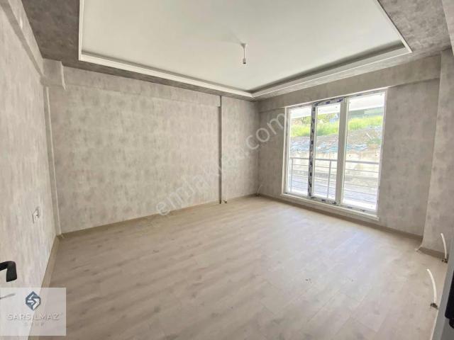 Sarsılmaz Grup Yüksek Giriş Ebeveyn Banyolu Kilerili 3+1 Daire