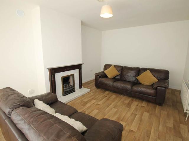 Sarsfield Road, Wilton