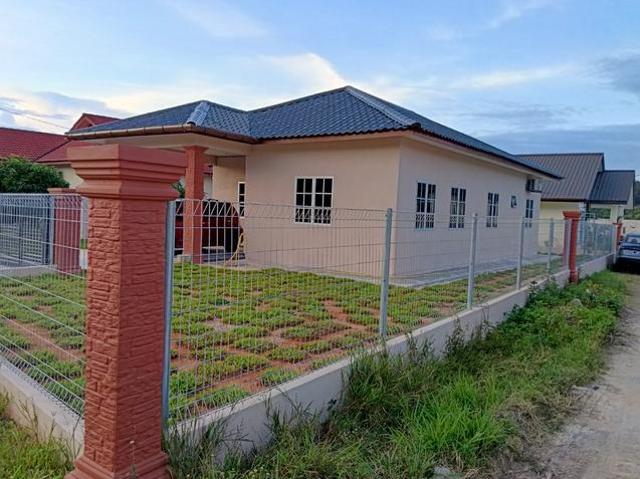 Satu Tingkat Sesebuah Baru Kajang ke Semenyih Mukim Hulu Langat