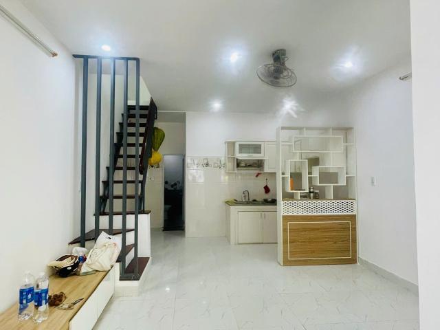 Sát K266 Hoàng Diệu, 35m2, 2 tầng 3PN, 2WC, sạch đẹp ở ngay 3.1 tỷ