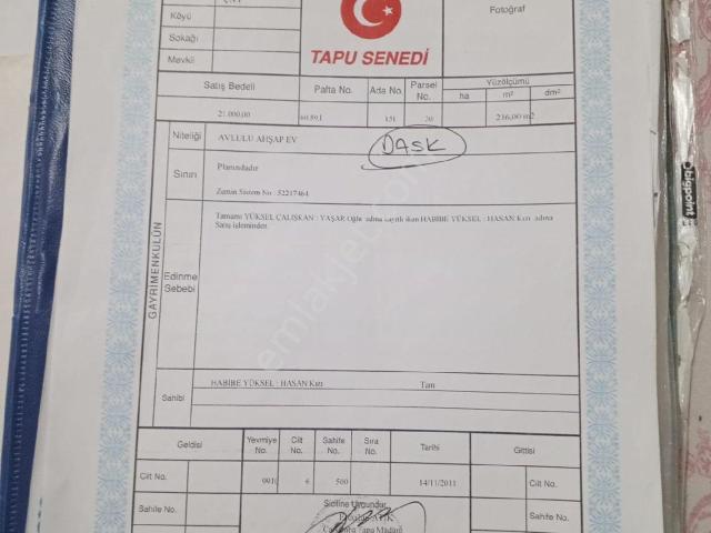 Satılık Mustakil Eev. Yapı Ruhsatı Vardır
