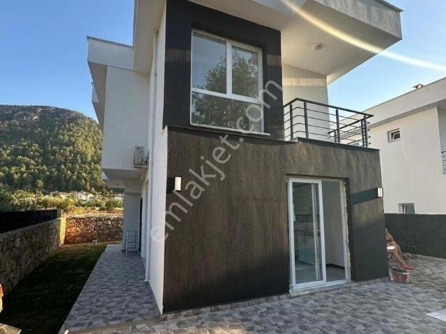 Satılık Müstakil Havuzlu Sıfır Dubleks Villa