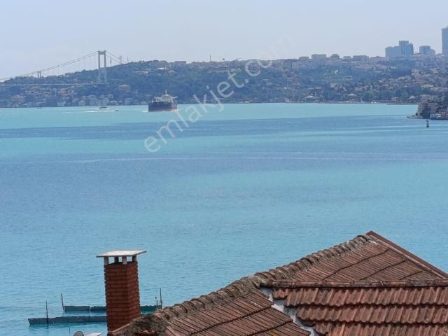 Satılık Beykoz Yalıköyünde Müstakil 3 Katlı Bina