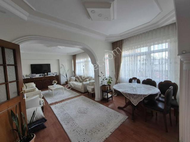Satılık Dubleks 5+1 Daire