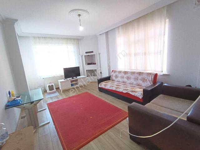 Satılık Daire Pendik Esenyalı Mahallesi
