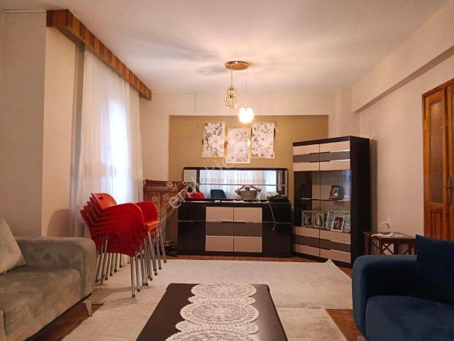 Satılık Daire Yaşar Emlâk Tan