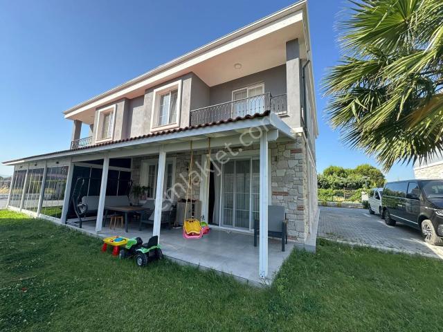 Satılık Doğa İçinde Dubleks Villa