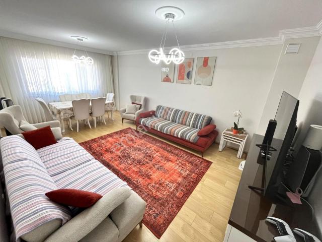 Satılık Şeyhli Toki'de Şerefiyeli 3+1 İçi Temiz Ve Bakımlı Daire