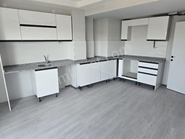 Satılık Eskişehir Tepebaşı Esentepe Mahallesi 4+1 Dublex Daire Eğitimciler Caddesi Yakını