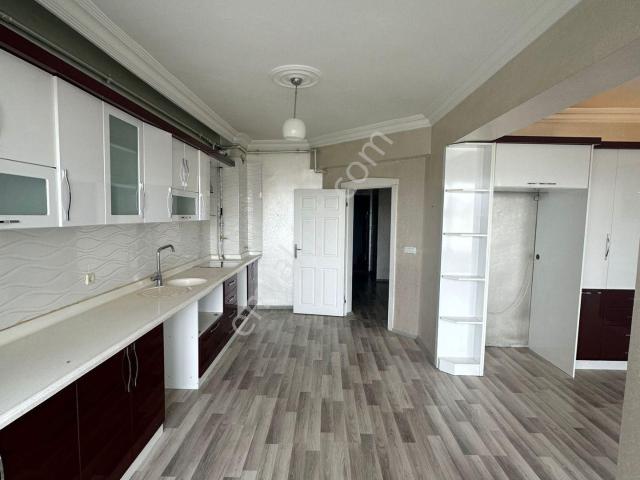 Satılık Geniş 4+1 Site İçi Dublex Daire