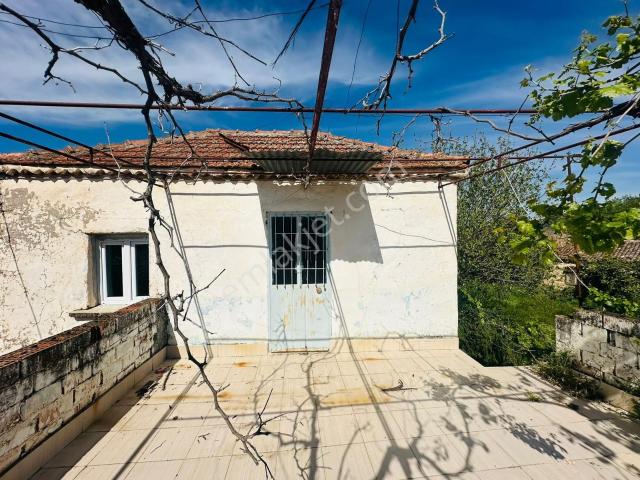 Satılık Köy Evi Tire Yenioba Köyü