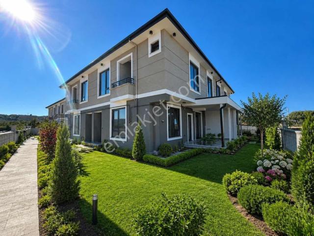 Satılık Lüsk Villa Mutfak Ayrı