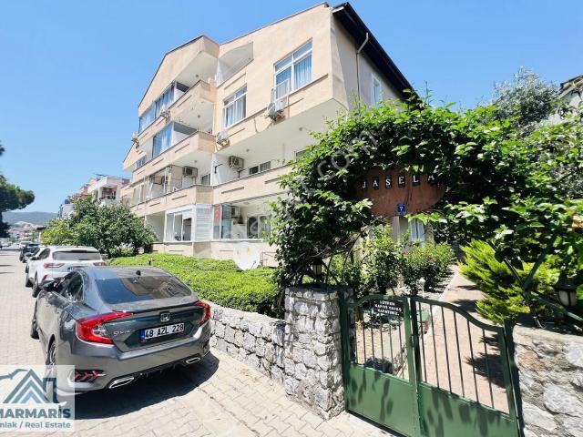 Satılık Çıldır'da Sahile 450 M, Havuzlu, Yatırımlık 2+1 Daire