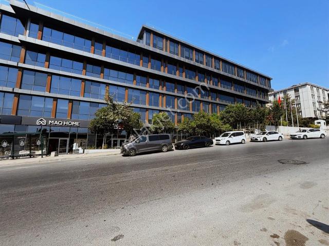 Satılık Plaza Katında Ofis Son Fırsat 700 M2