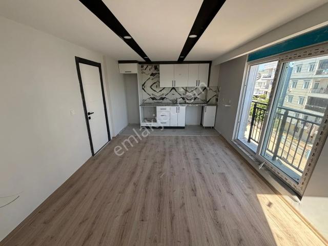 Satılık Sıfır 1+1 Daire | Asansörlü | Balkonlu | Merkezi Konum