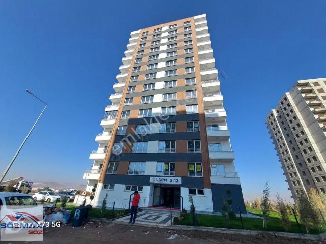 Satılık Teslimatı Yapılmış İldem E 4+1 Dairesi