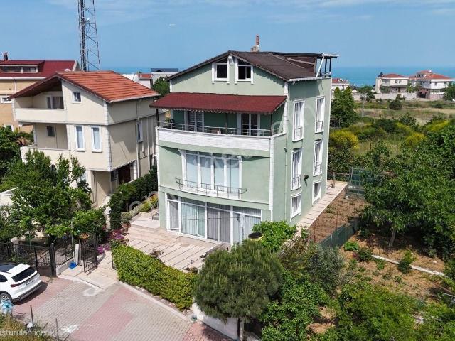Satılık Villa Karaburunda Yazlık Hayaliniz