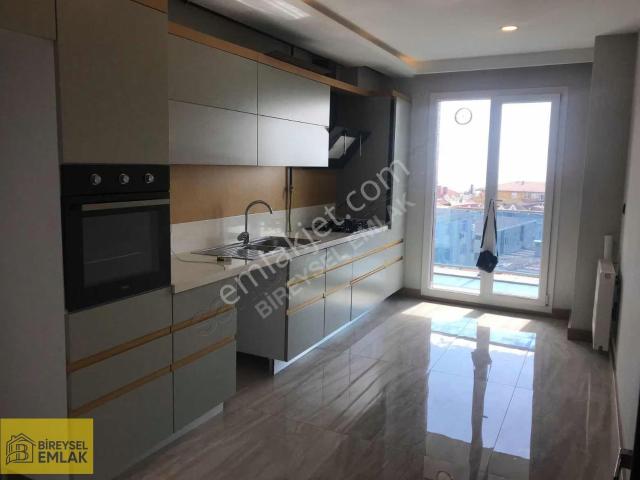 Satılık Yeni Site 3+1 Avcılar Belediye Karşısı