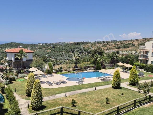 Satılık 2+1 Manzaralı Kuşadası Golf'te