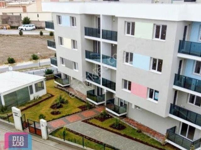 Satılık 2+1 Daire Seyrek Site İcerisinde Kiracılı Yatırımlık
