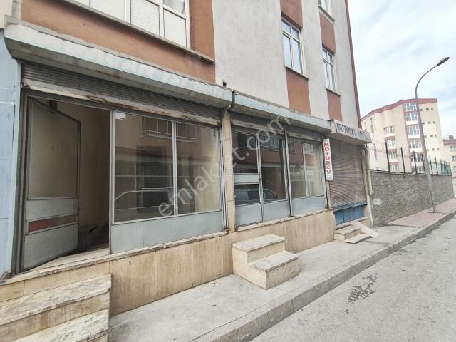 Satılık 2 Adet Bitişik Yan Yana Ayrı Ayrı Tapulu Dükkan Ofis