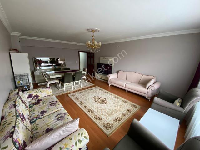 Satılık 30 Ağustos Mah.de Ana Cadde Üzeri 3+1 160 M2 Kupon Daire