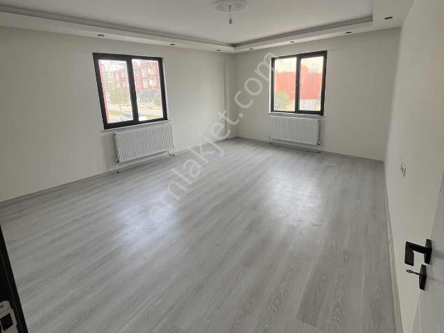 Satılık 3+1 Daire Doğalgazlı Sıfır Daire Asansörlü Bursa K Bey