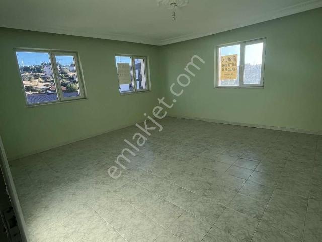 Satılık 3+1 Daire Site İçerisinde