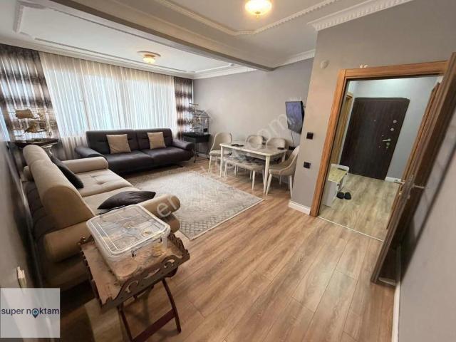 Satılık 3+1 İskanlı Daire: 120m², Krediye Uygun, Merkezi Konum