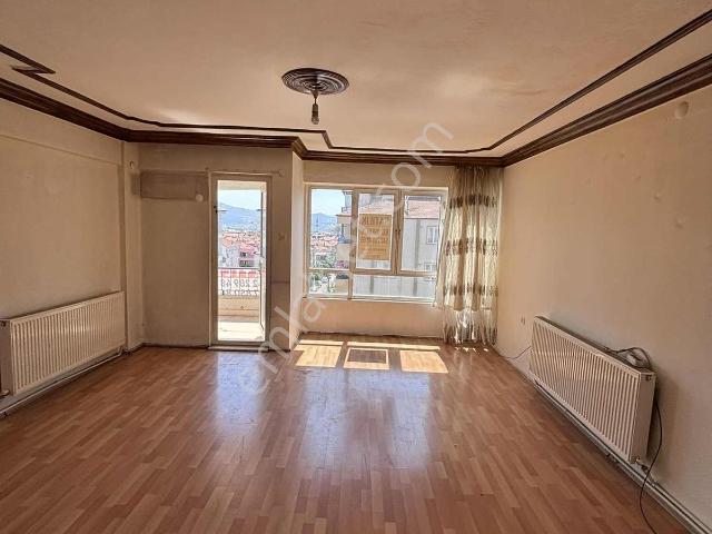 Satılık 3+1 130m2 Daire Merkezi Konum Yatağan Muğla