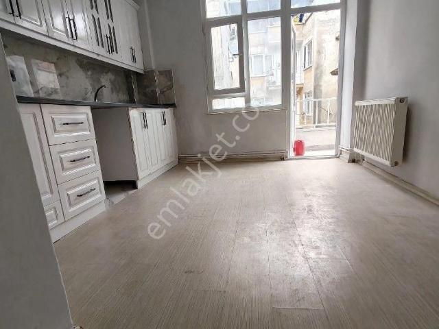Satılık 3+1temiz Geniş Daire Samsun İlkadım Çiftlik Mh Barış Emlak Tan