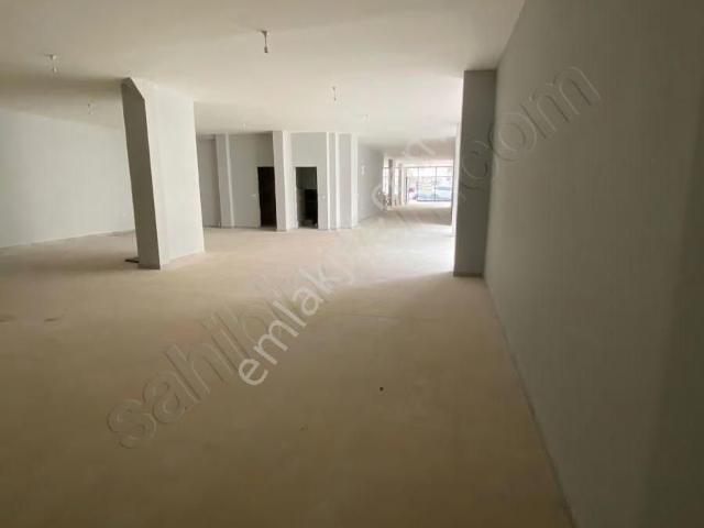 Satılık 320 M2 Dükkan