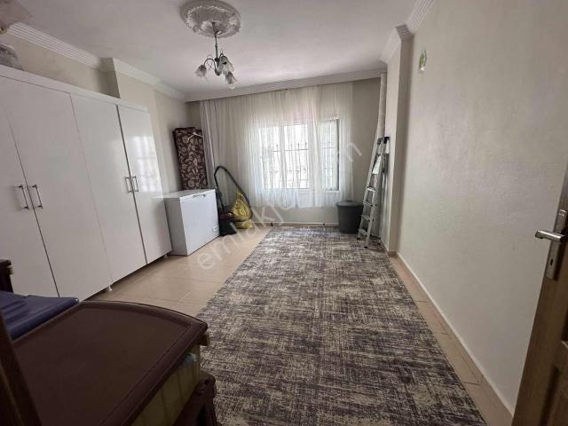 Satılık 8 Mart Mahallesinde 3300000₺ Daire