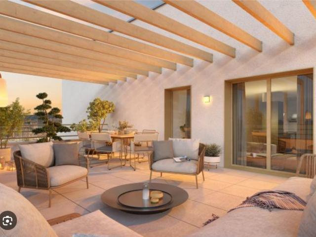 Sathonay Village Au DERNIER ÉTAGE 3 pièces avec une terrasse de 26m² 3 pièces, 61 m²