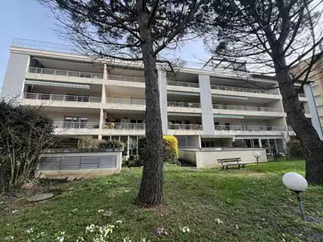 Sathonay Camp 69580 Achat / Vente appartement 6 pièces t6 au dernier étage terrasse