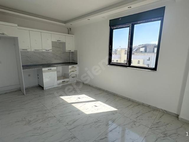 SATILIK ALANYA AVSALLAR'DA SIFIR BİNA HAZIR TAPU 1+1