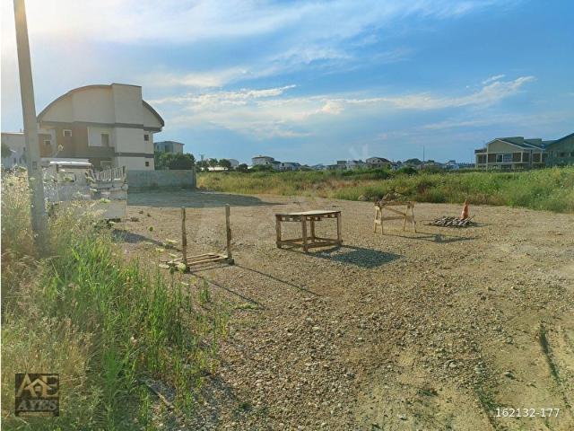 SATILIK ANTALYA BELEK'TE 612 m İMARLI ARSA GOLF SAHALARINA, OTELLERE ve DENİZE YAKIN
