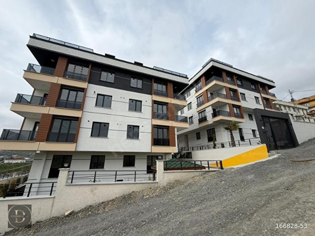 SATILIK DUBLEX 4+1 KAVAKLIYAŞAM VADİSİNE KOMŞU,DENİZ MANZARALI