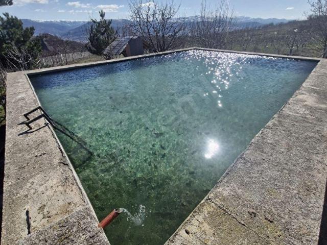 SATILIK 1523 M2 BAHÇE