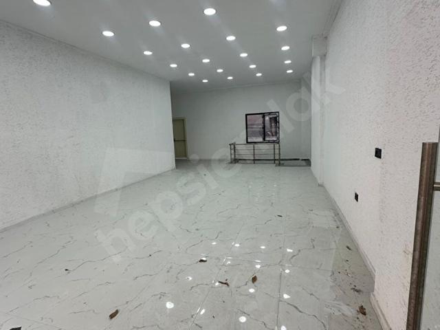SATILIK 180 M2 DEPOLU DÜKKAN KUMAŞÇILARIN İÇİNDE